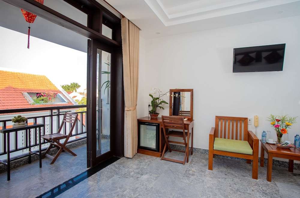 trendy life villa hoi an