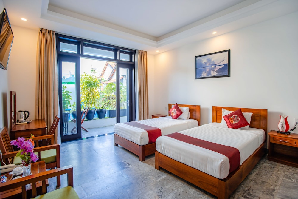 trendy life villa hoi an