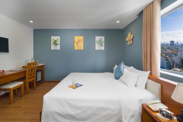 merry land hotel da nang