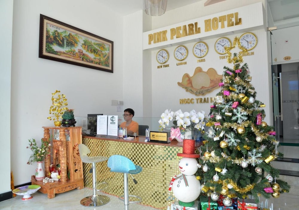 pink pearl hotel