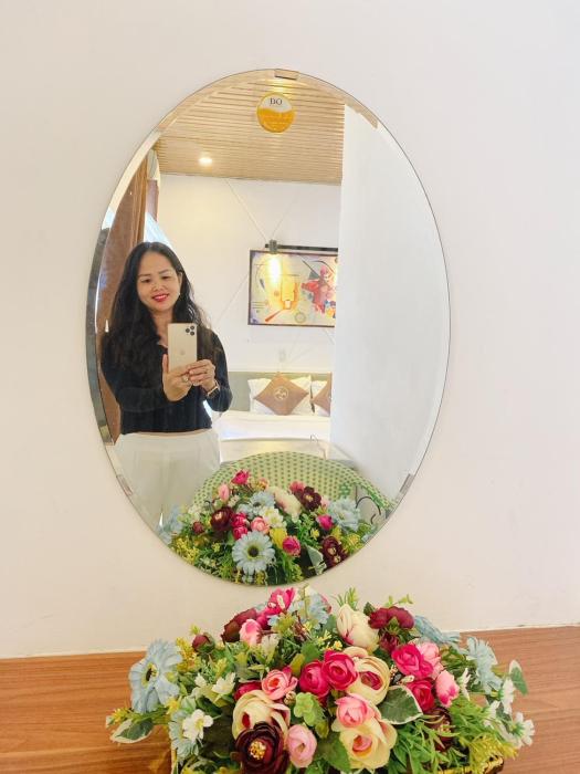 poetic hue hotel