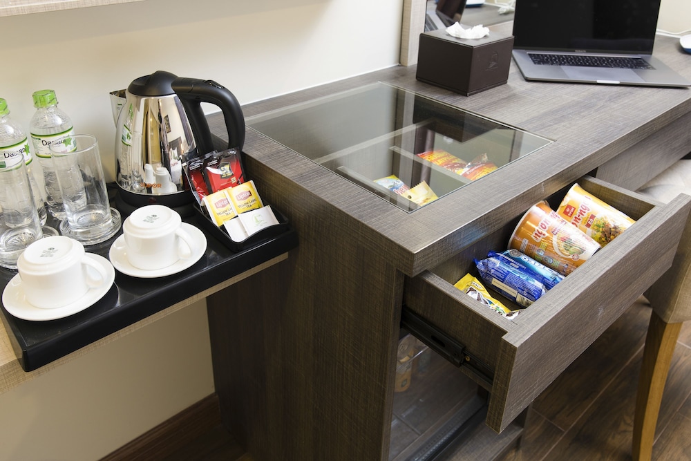 green lighthouse hotel