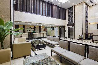 green lighthouse hotel