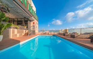 green lighthouse hotel