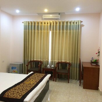 hoang yen hotel