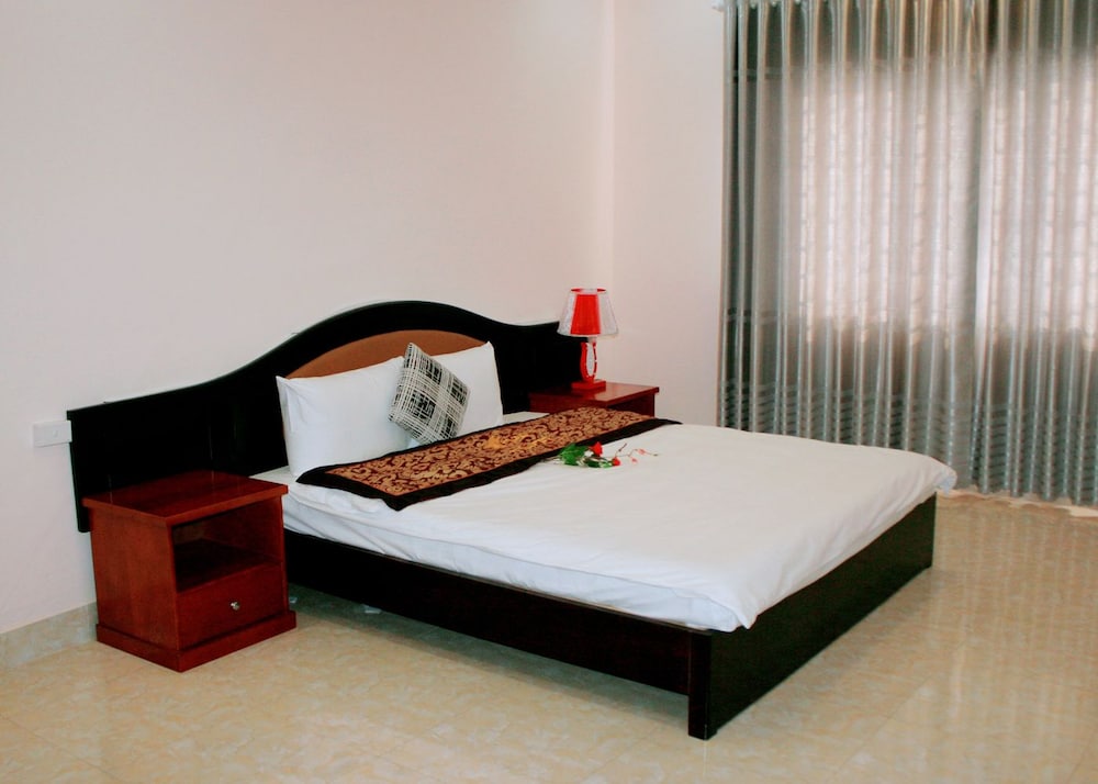 hoang yen hotel