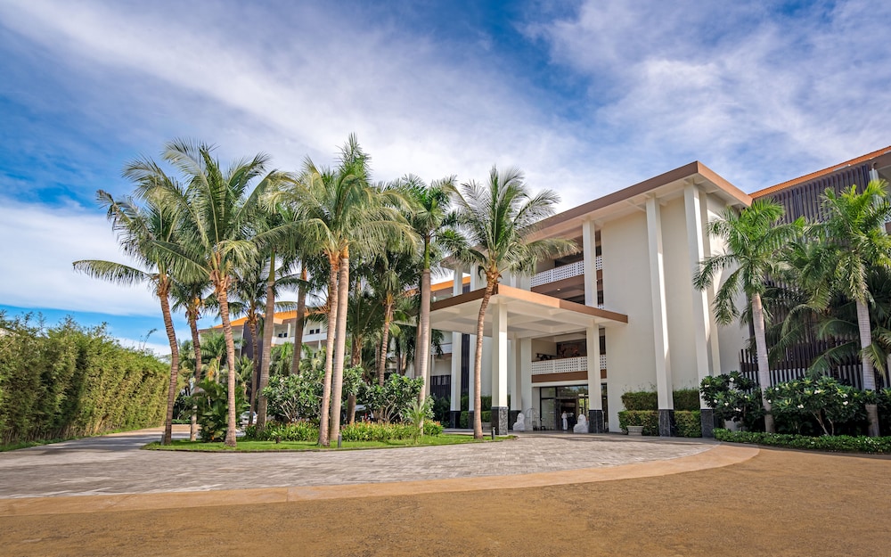 grandvrio ocean resort danang
