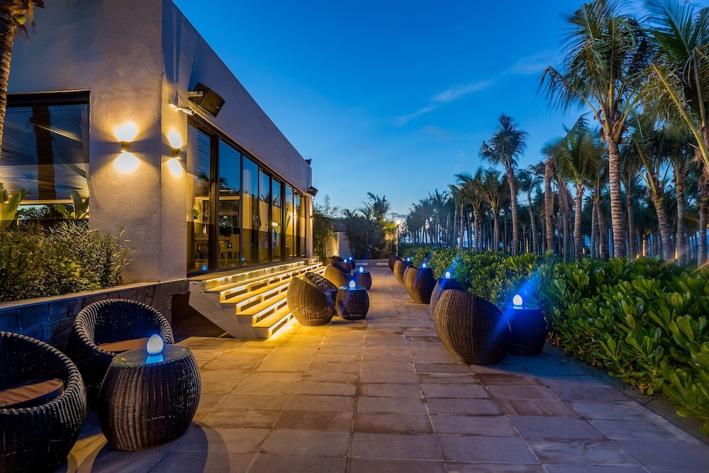 grandvrio ocean resort danang