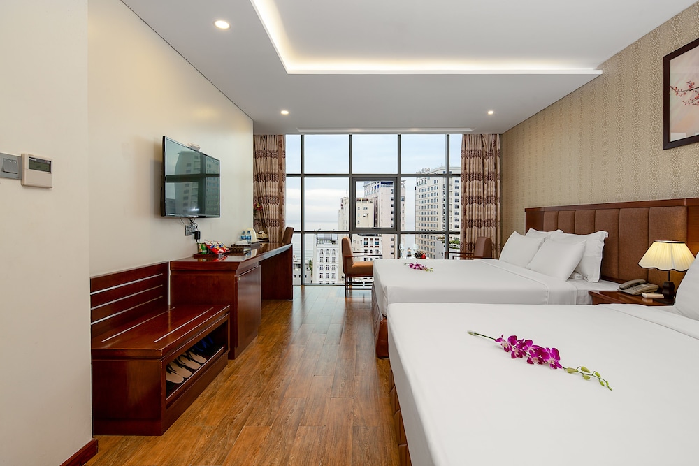 crystal hotel
