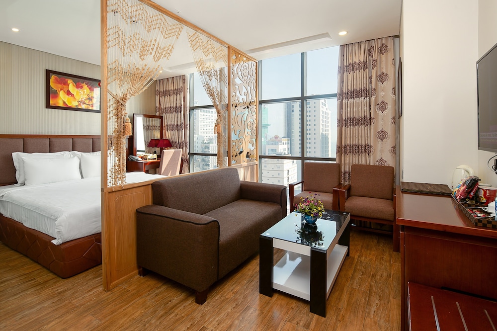crystal hotel