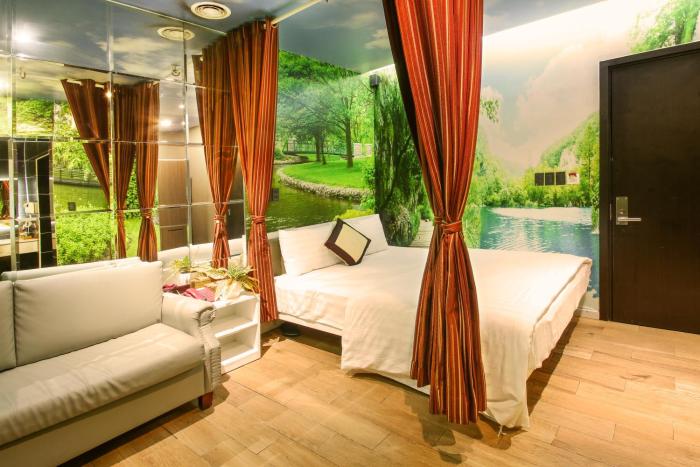 bonita tht hotel adults only