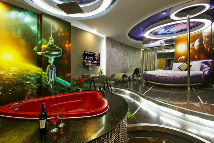 bonita tht hotel adults only