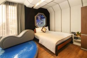 bonita tht hotel adults only