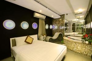 bonita tht hotel adults only