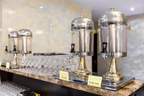 royal quang binh hotel