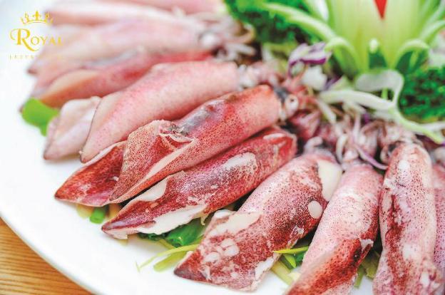 royal quang binh hotel