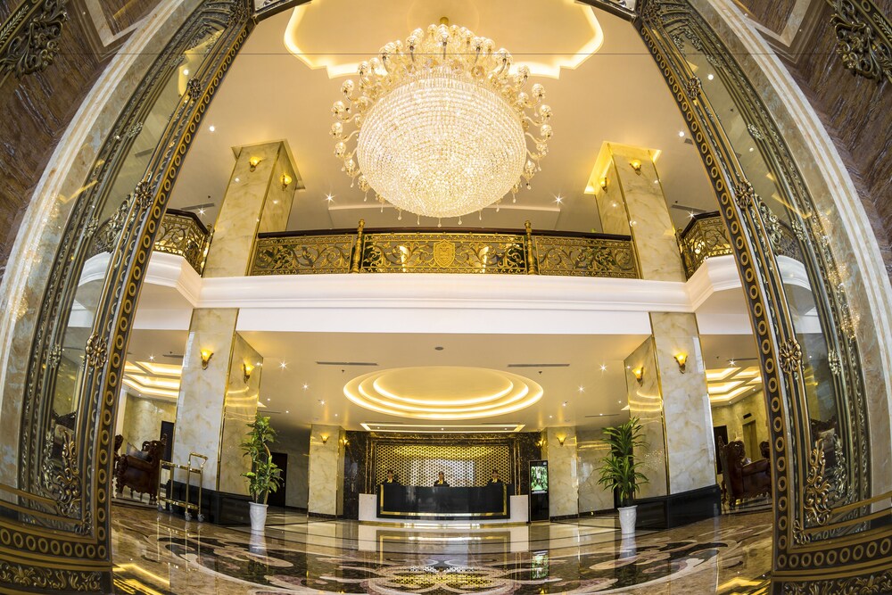 royal quang binh hotel