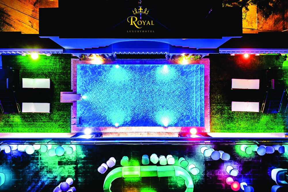 royal quang binh hotel