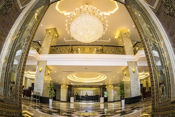 royal quang binh hotel