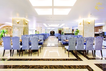 royal quang binh hotel