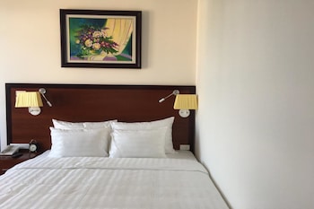 the melbourne hotel