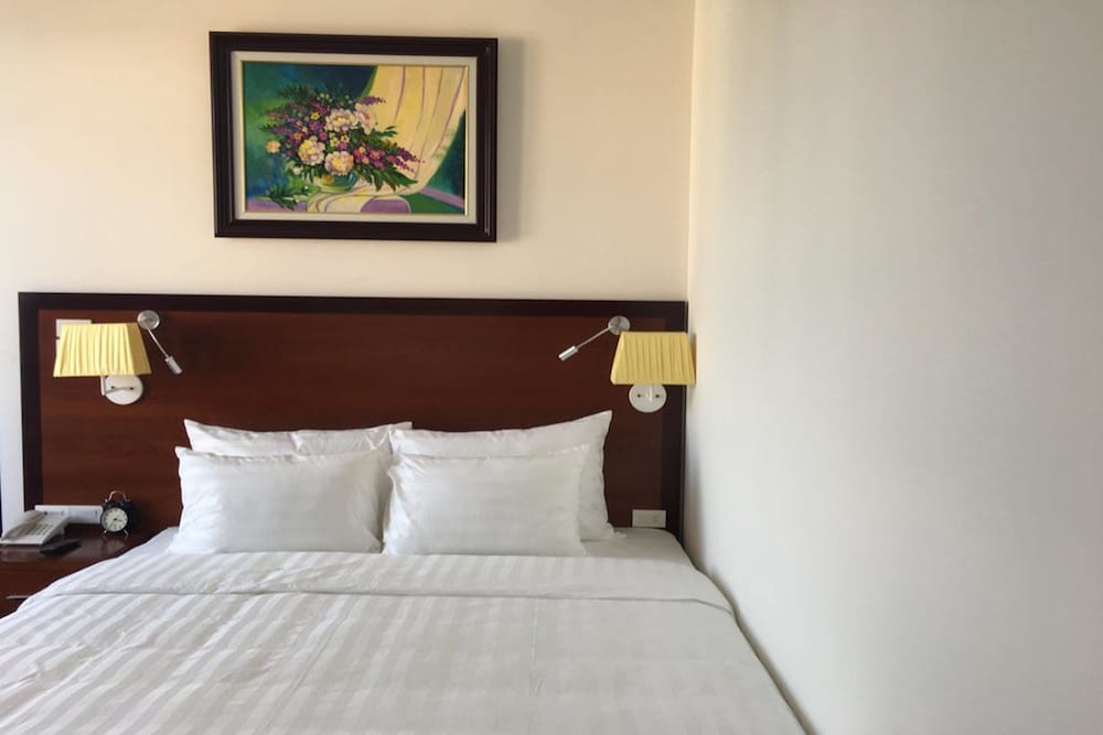 the melbourne hotel