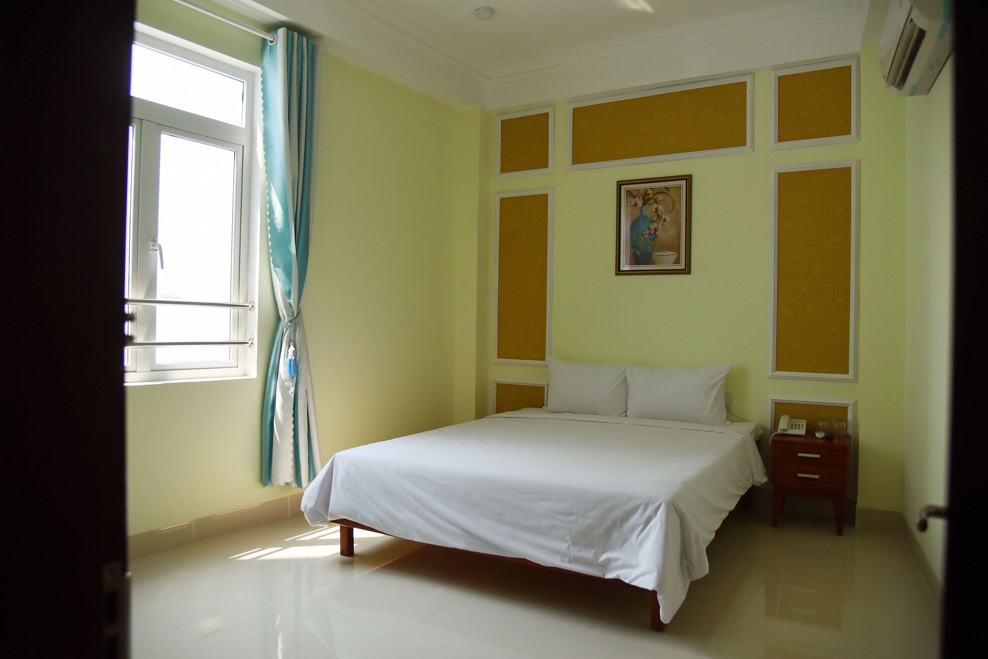 ly ky hotel