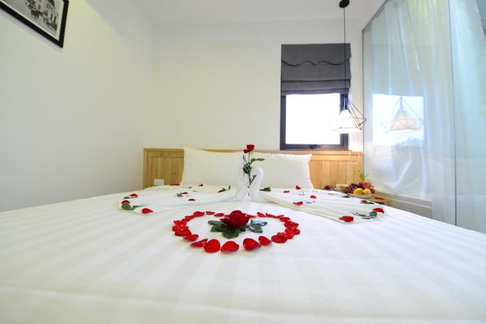 blue hanoi inn luxury hotel