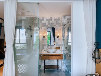 moclan boutique hotel