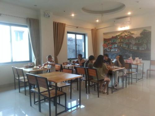 anova airport hotel convenient and friendly