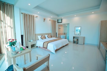 anova airport hotel convenient and friendly