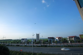 anova airport hotel convenient and friendly