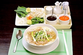 anova airport hotel convenient and friendly