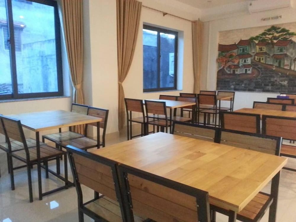anova airport hotel convenient and friendly