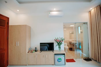 anova airport hotel convenient and friendly