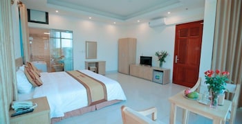 anova airport hotel convenient and friendly