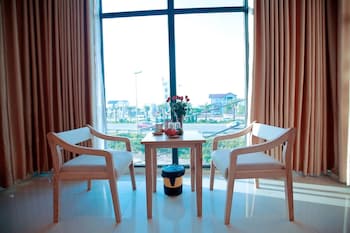 anova airport hotel convenient and friendly
