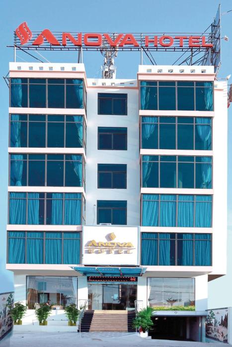 anova airport hotel convenient and friendly