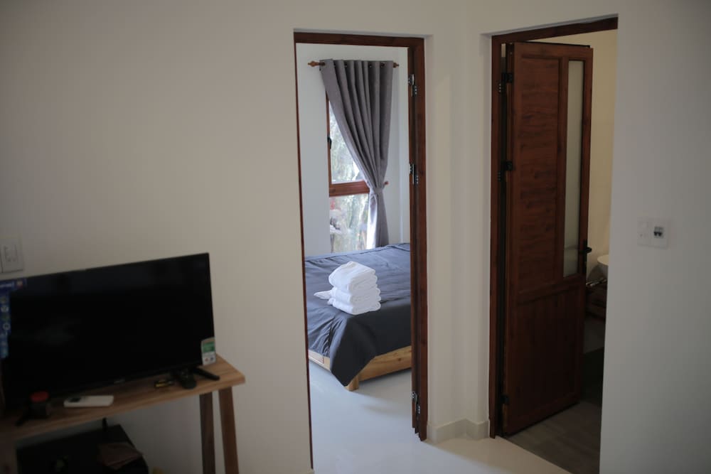hue riverside villa