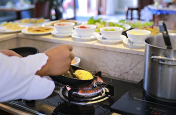 lantana riverside hoi an hotel