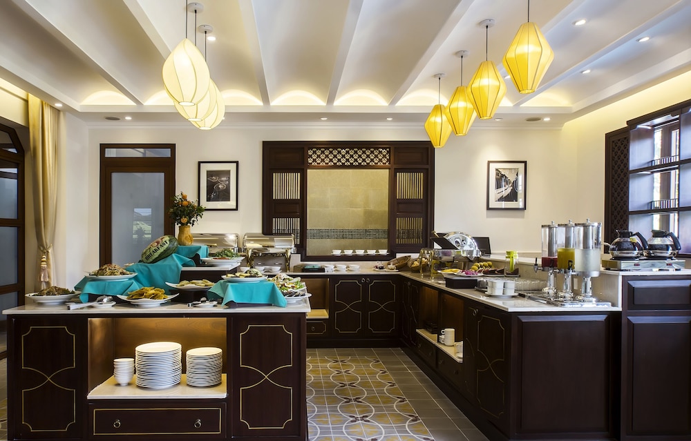 lantana riverside hoi an hotel