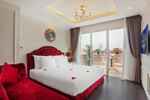 luxury old quarter hotel and gym