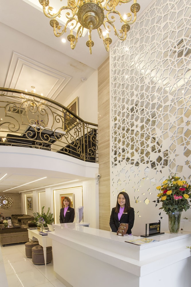 luxury old quarter hotel and gym