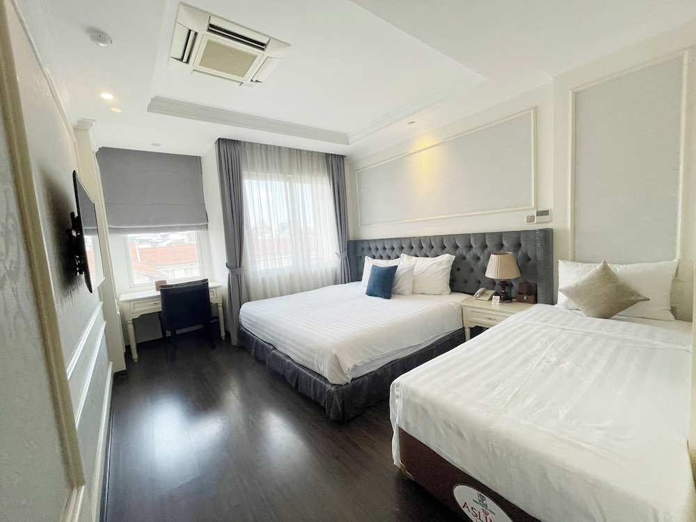 luxury old quarter hotel and gym