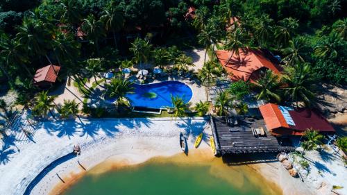 mango beach resort