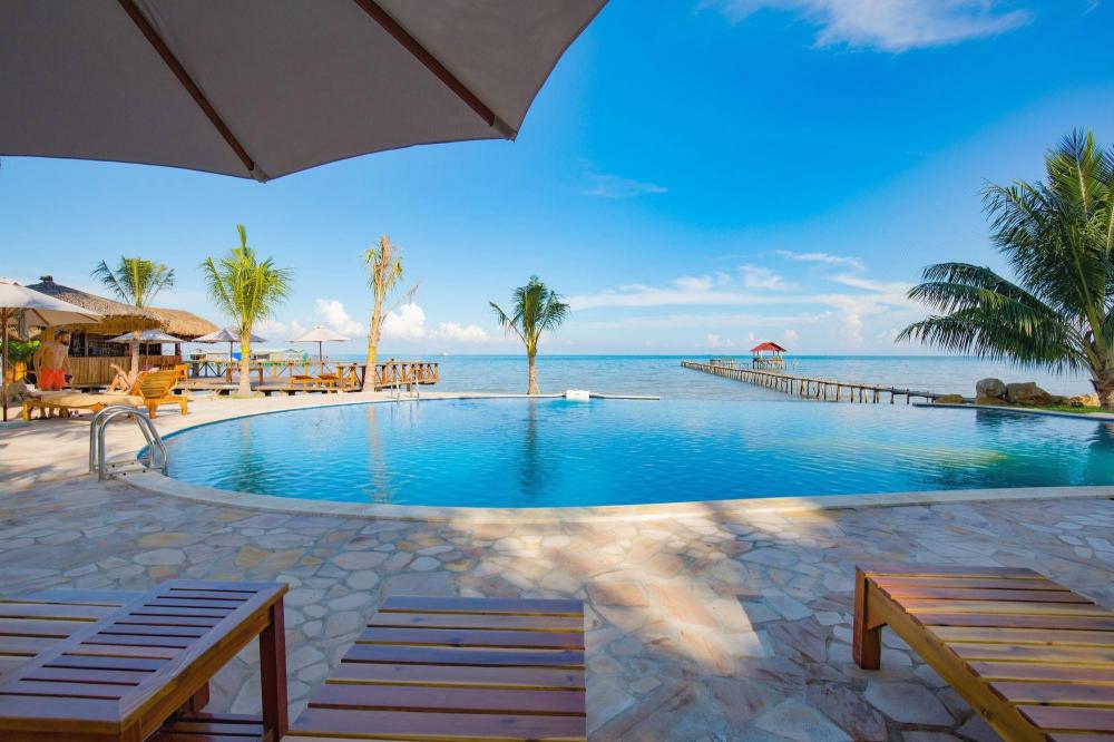 mango beach resort