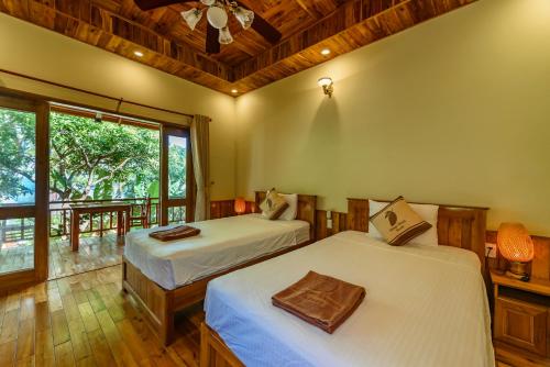 mango beach resort