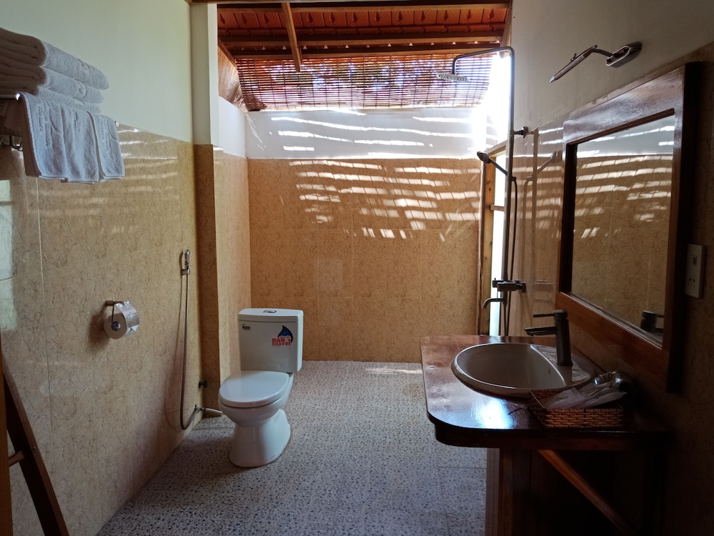 mango beach resort