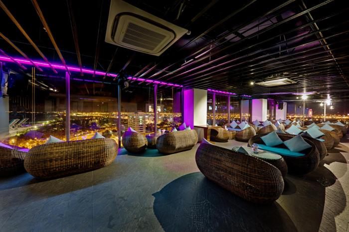 yarra ocean suites danang