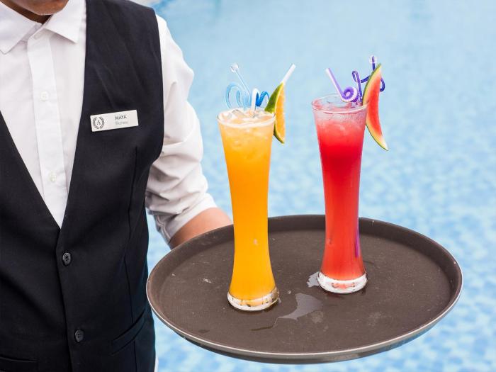 yarra ocean suites danang